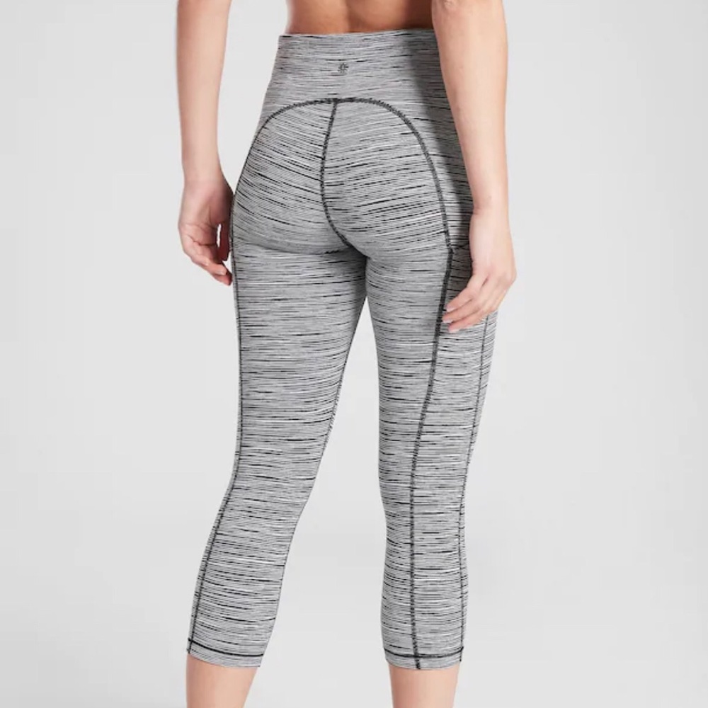 Ultimate Linear Lines Capri - image 2